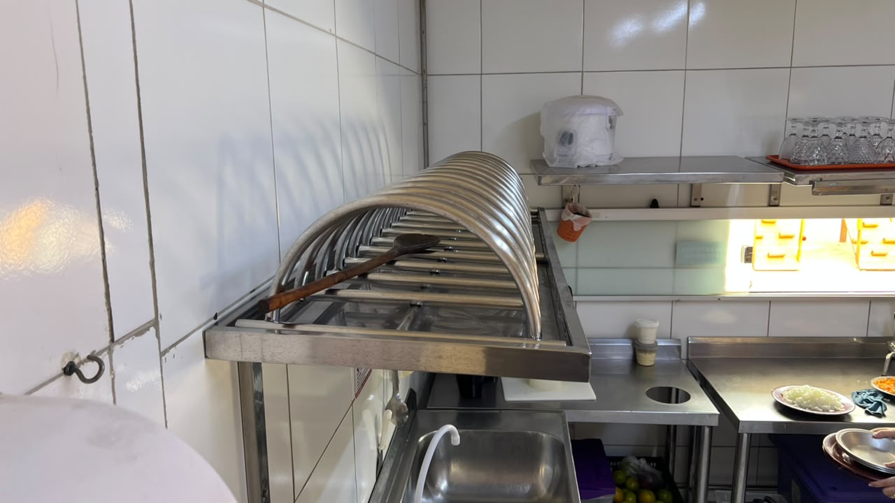 Escorredor de louças em inox